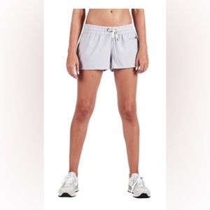 Vuori Clémentine Shorts Heather Gray - Size M
